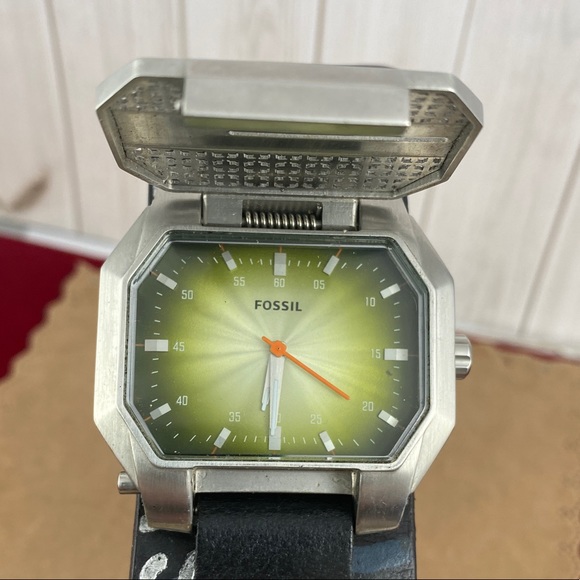 Rare Vintage Fossil Rock Climber, Hockey, Lacrosse and more Sports Watch - Picture 2 of 13